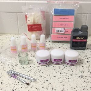 Acrylic nail kit